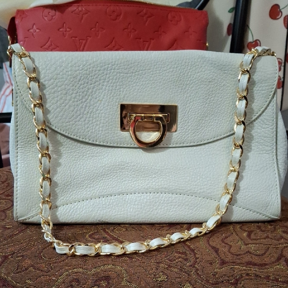 Kate Landry Cream and Gold Shoulder Bag with Chain Strap